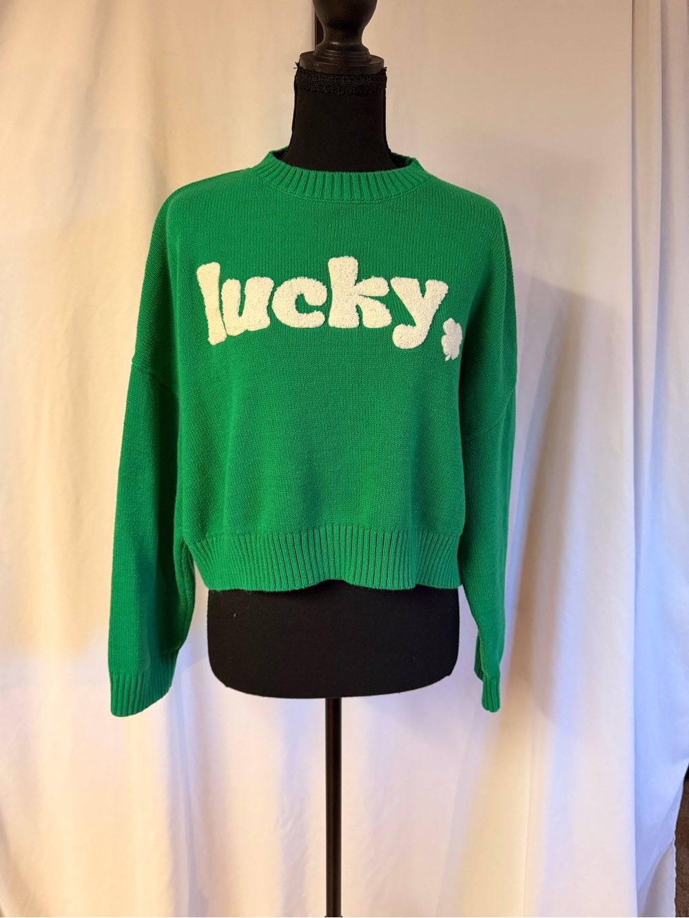 Moon & Madison Lucky Graphic Green Crewneck Sweater